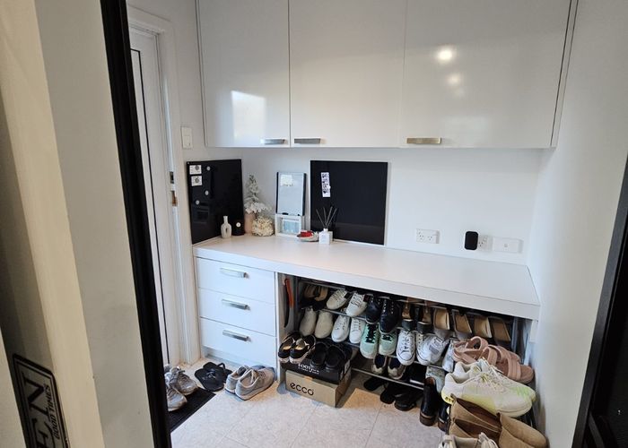  at 4 Lynden Avenue, Hillcrest, North Shore City, Auckland
