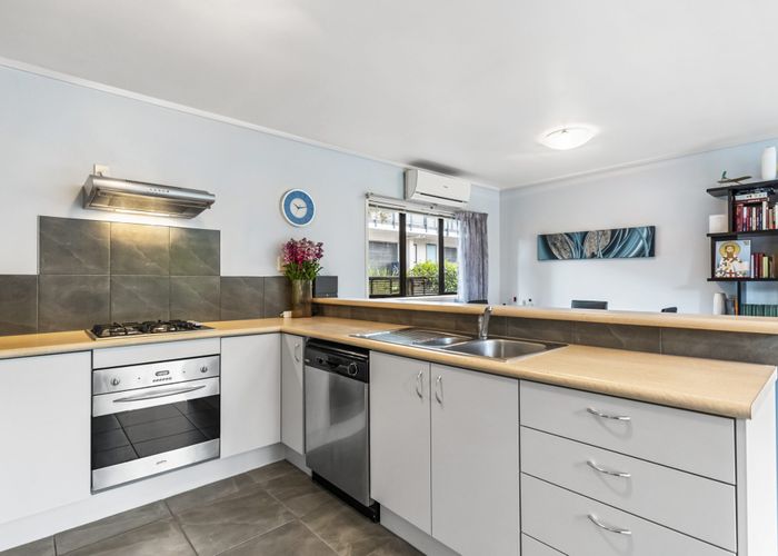  at 38/8 Flynn Street, Birkdale, Auckland