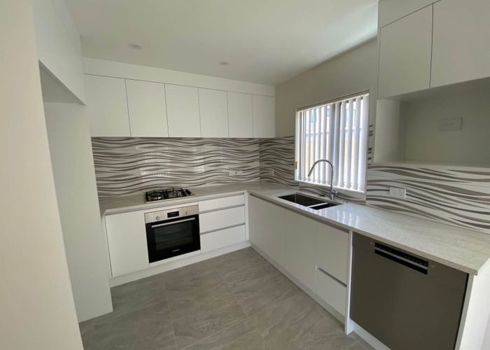  at 22C Aurea Avenue, Pakuranga, Manukau City, Auckland