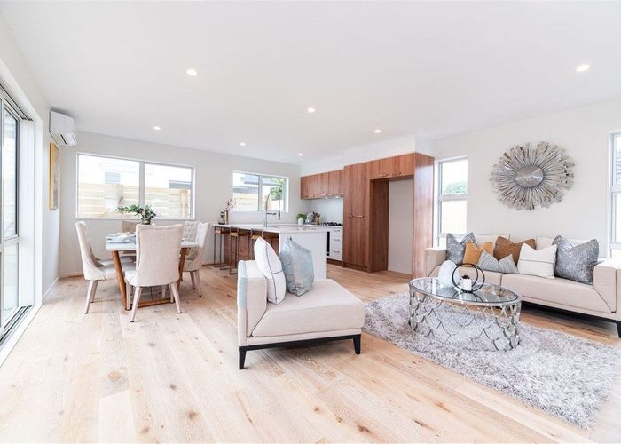  at 14A Coniston Avenue, Te Atatu South, Waitakere City, Auckland