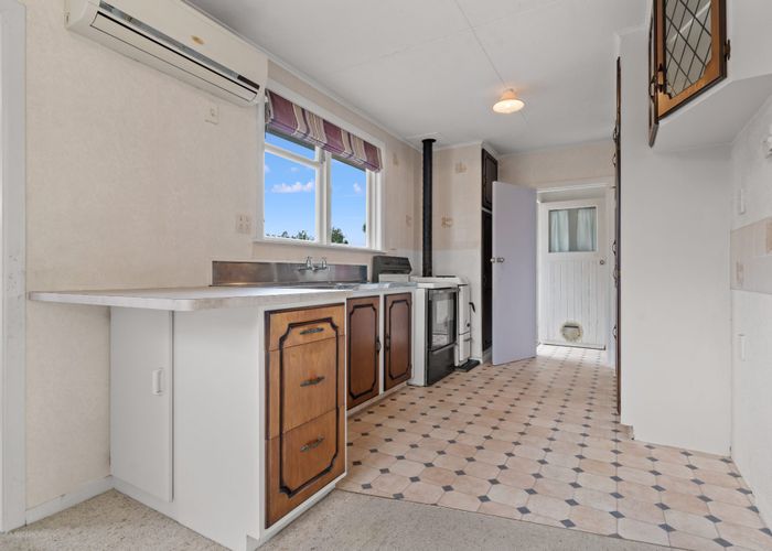  at 6 Hereford Place, Solway, Masterton