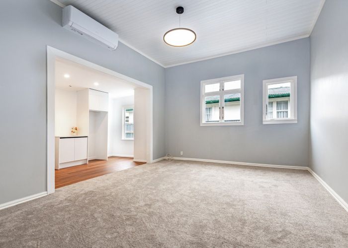  at 19 Albert Street, City Centre, Palmerston North, Manawatu / Whanganui