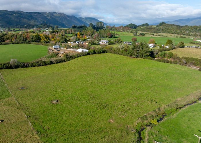  at 1982 Takaka Valley Highway, Takaka, Tasman, Nelson / Tasman