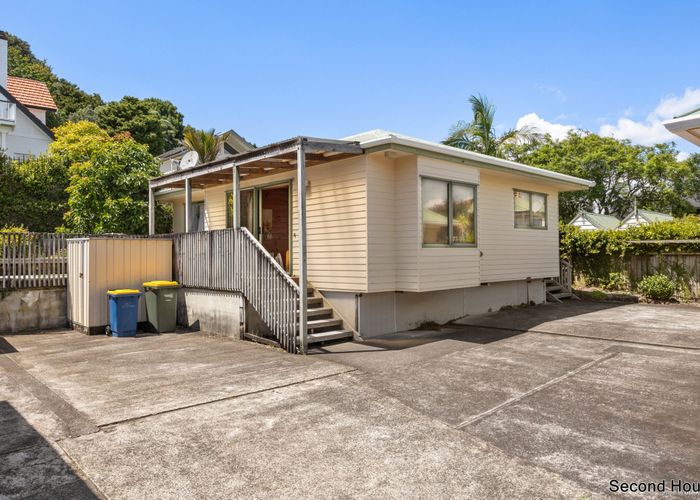  at 88 Victoria Road, Devonport, North Shore City, Auckland