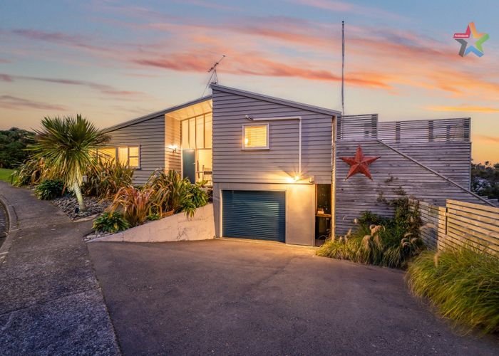  at 10 Walnut Way, Maungaraki, Lower Hutt, Wellington