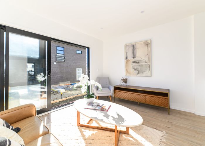  at 148 Mcleod Road, Te Atatu South, Waitakere City, Auckland