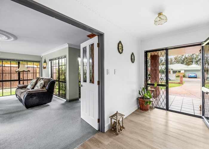  at 5 Jacaranda Place, Greenmeadows, Napier