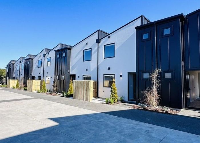  at 7/9 Marcroft Street, Woolston, Christchurch City, Canterbury