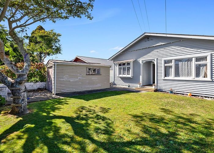  at 17 Massey Street, Westown, New Plymouth, Taranaki