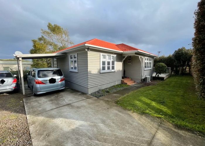  at 2B Whitford Avenue, Mount Wellington, Auckland City, Auckland