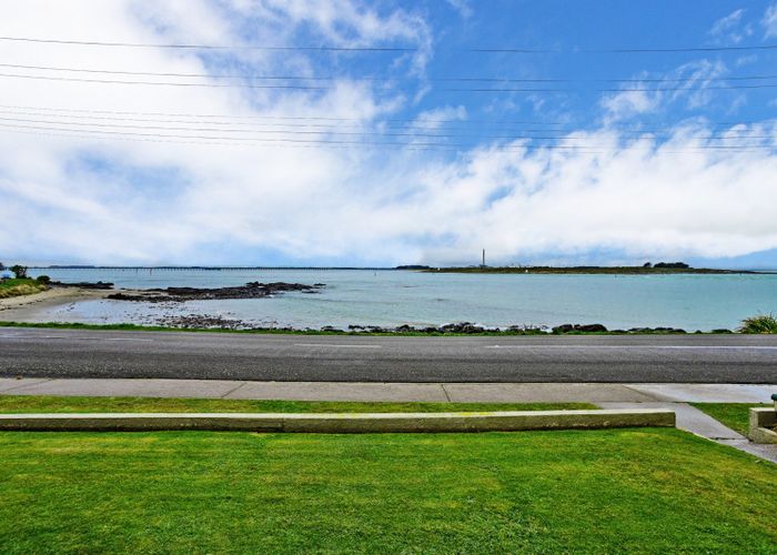  at 180 Marine Parade, Bluff, Bluff