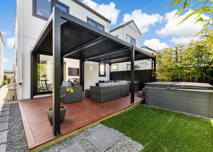  at 52 Tahetoka Street, Westgate, Waitakere City, Auckland