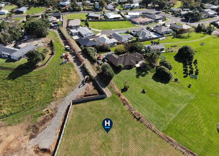 For sale 61 Athenree Road, Athenree, Western Bay Of Plenty, Bay Of