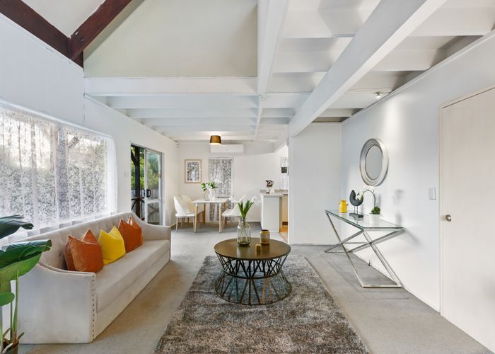  at 88 Beach Road, Te Atatu Peninsula, Auckland