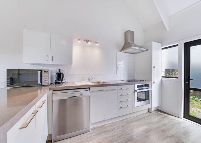  at 3/58 Manuroa Road, Takanini, Auckland