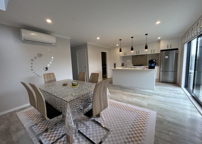  at 12 Bluff Road, Kenepuru, Porirua, Wellington