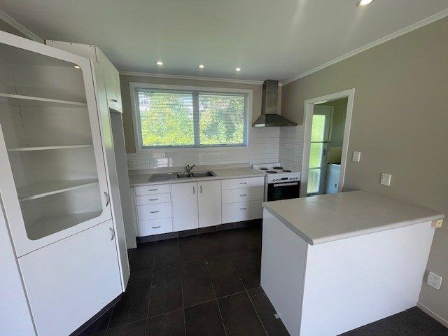  at 2/1 Bronwyn  Place, Torbay, North Shore City, Auckland