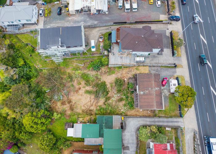  at 629 Glenfield Road, Totara Vale, North Shore City, Auckland