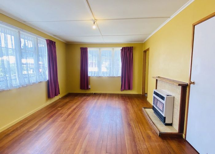  at 4 Hazel Street, Ebdentown, Upper Hutt, Wellington
