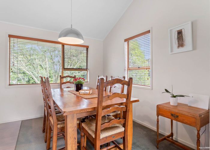 at 2/162 Deep Creek Road, Torbay, Auckland