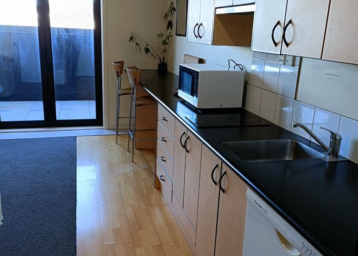  at 1E/12 Charles Street, Mount Eden, Auckland