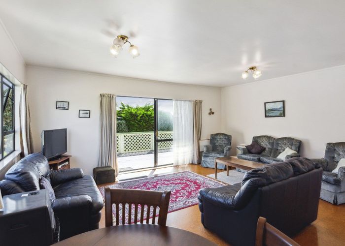  at 12 Hydrabad Drive, Waitarere Beach, Levin