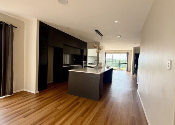  at 34 Grand Ridge Ave, Flat Bush, Manukau City, Auckland