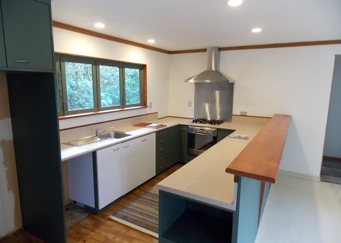  at 90 Percy Dyett Drive, Karori, Wellington, Wellington