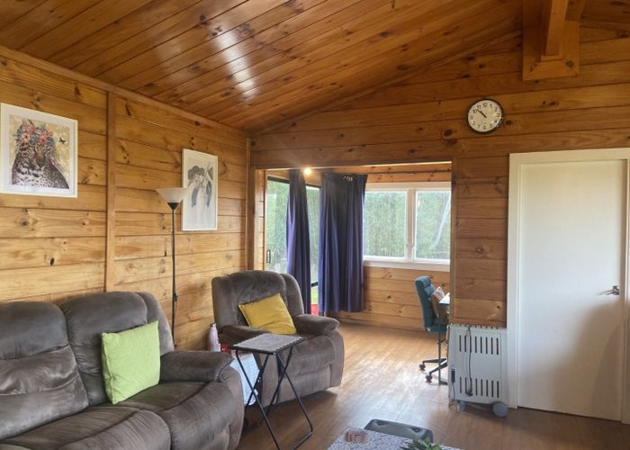  at 42 Marshall Road, Earnscleugh, Alexandra