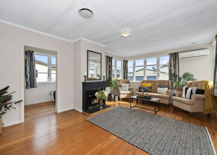  at 12 Anzac Avenue, Morrinsville, Morrinsville