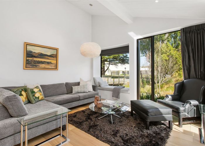  at 27 Fendalton Road, Fendalton, Christchurch