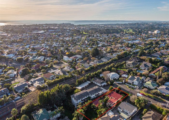  at 14A Knight Avenue, Mount Albert, Auckland