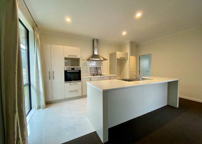  at 8 Beggs Lane, Pyes Pa, Tauranga, Bay Of Plenty