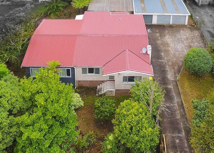  at 22 Forest Hill Road, Henderson, Auckland