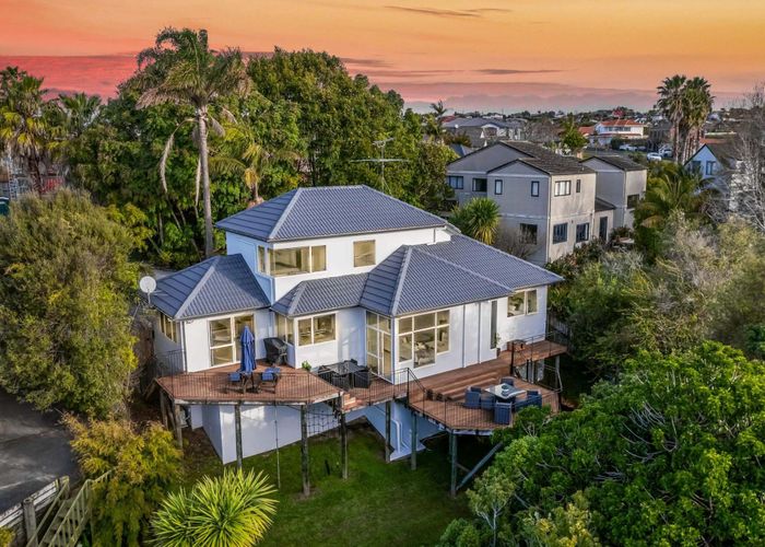  at 34 Vermeer Place, West Harbour, Waitakere City, Auckland