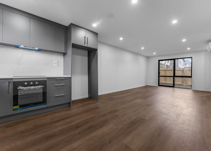  at 11 Healy Road, Manurewa, Manukau City, Auckland