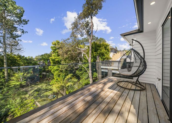  at 5A / 5B Saddleback Rise, Murrays Bay, North Shore City, Auckland