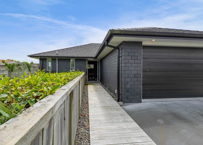  at 9 Smith Street, Lepperton, New Plymouth, Taranaki