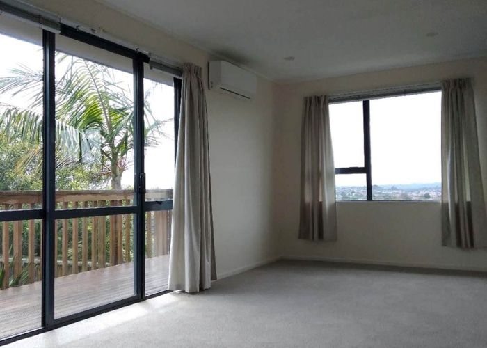  at 20A Kells Place, Botany Downs, Manukau City, Auckland