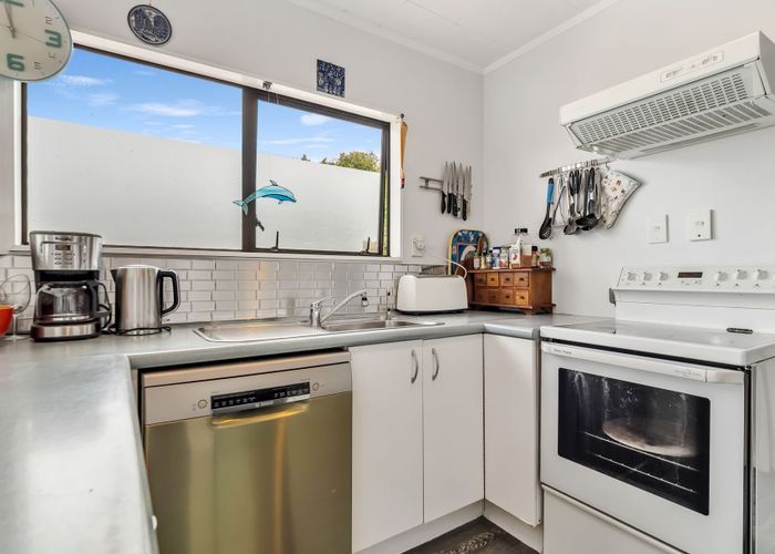  at 23A Raines Ave, Forrest Hill, North Shore City, Auckland