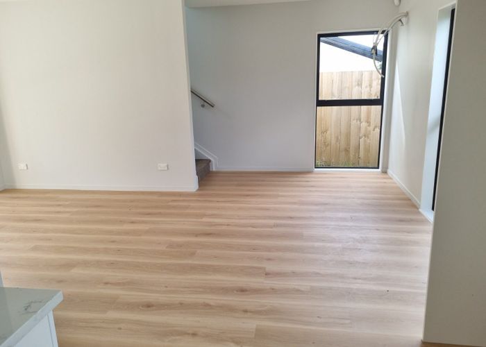  at 5/25 Crawford Avenue, Mangere Bridge, Manukau City, Auckland