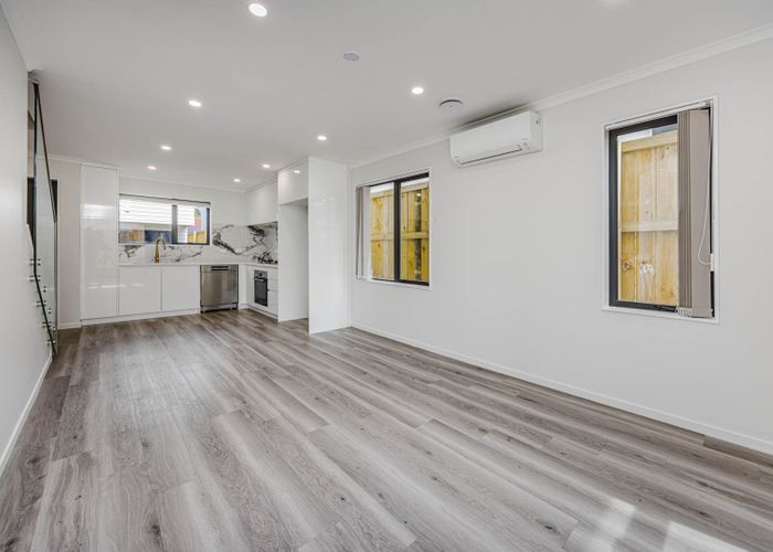  at 100G Seymour Road, Sunnyvale, Waitakere City, Auckland