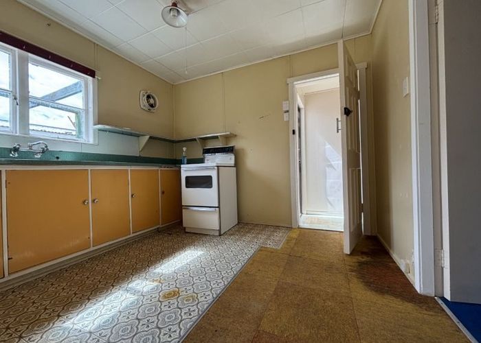  at 869A East Coast Rd, Kaiaua, Franklin, Auckland