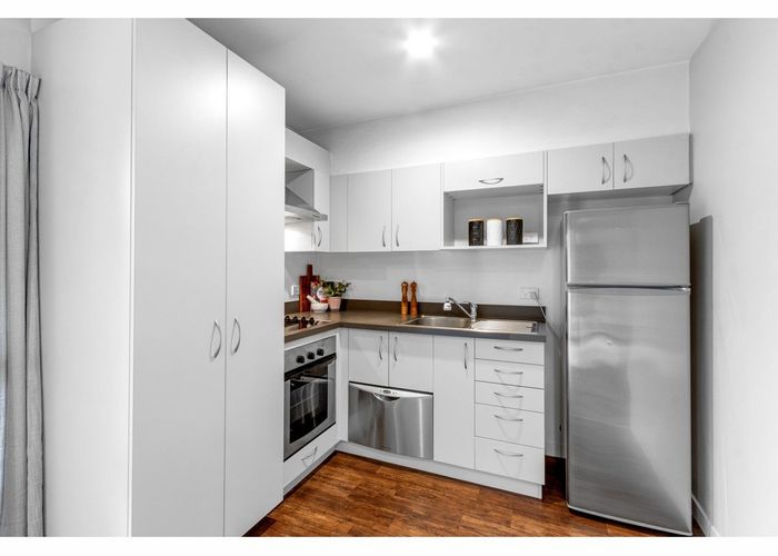  at 16/30 Mathesons Road, Phillipstown, Christchurch