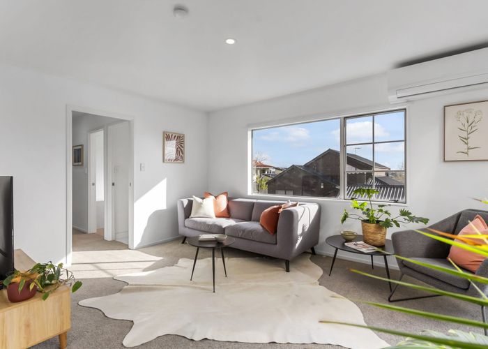  at 31 John Davis Road, Mount Roskill, Auckland City, Auckland
