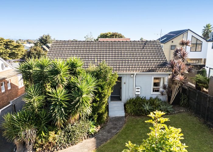  at 13 Range View Road, Mount Albert, Auckland City, Auckland