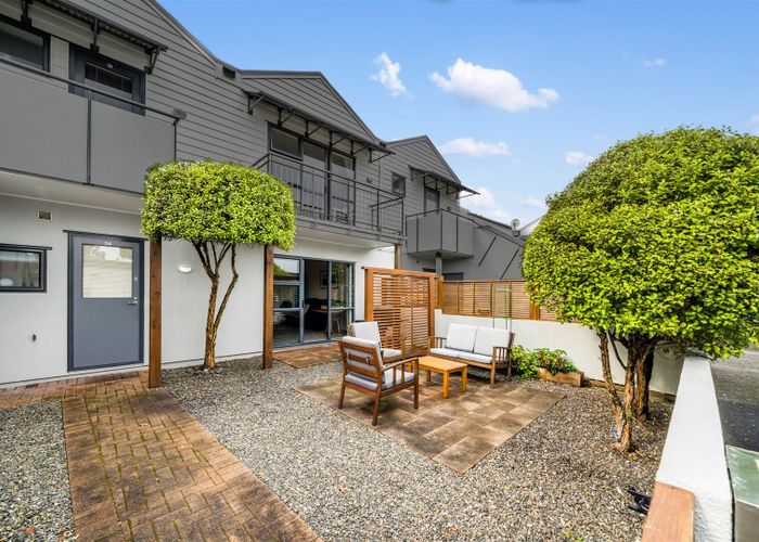  at 26/5 Carolina Place, Albany, Auckland