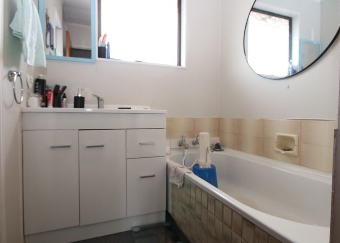  at 90 Dunbeath Crescent, Kew, Invercargill, Southland