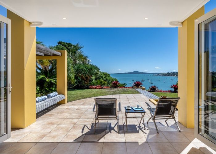  at 33 Takutai Avenue, Half Moon Bay, Auckland