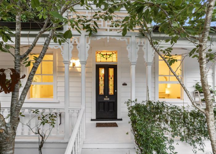  at 14 Beaconsfield Street, Devonport, Auckland